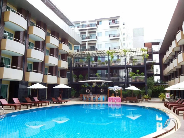 Паттайя: Baron Beach Hotel