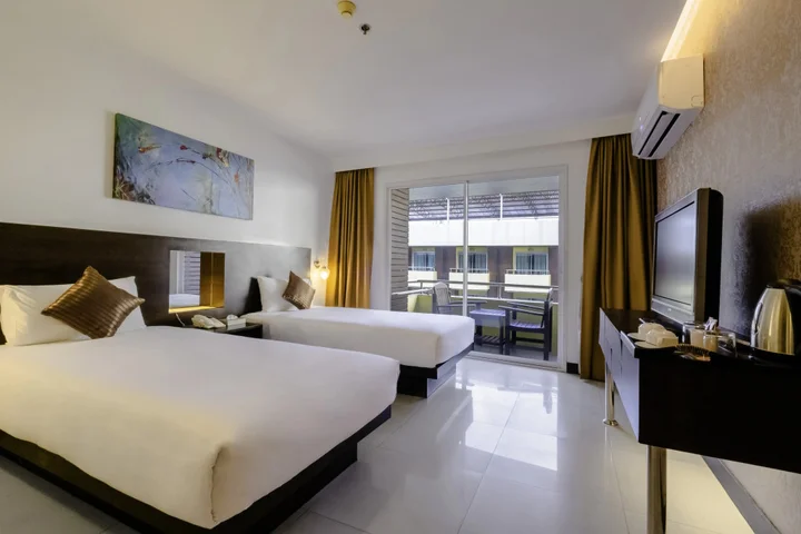 Паттайя: Baron Beach Hotel