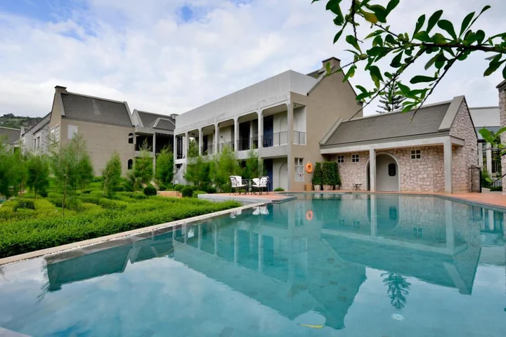 Пак-Чонг: Thames Valley Khao Yai
