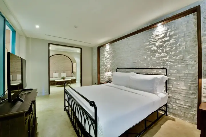 Пак-Чонг: Thames Valley Khao Yai