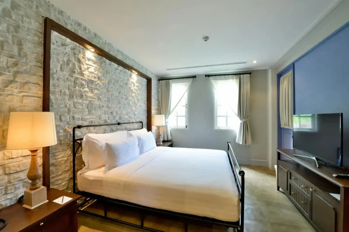 Пак-Чонг: Thames Valley Khao Yai
