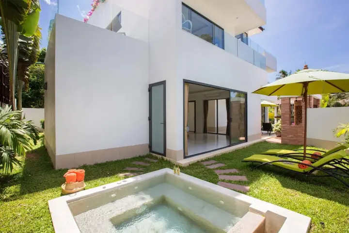 Самуи: Beachside Villa Pina Colada with beachclub
