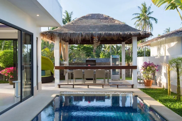 Самуи: Beachside Villa Pina Colada with beachclub