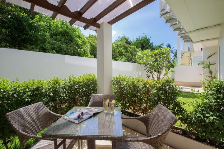 Самуи: Beachside Villa Pina Colada with beachclub