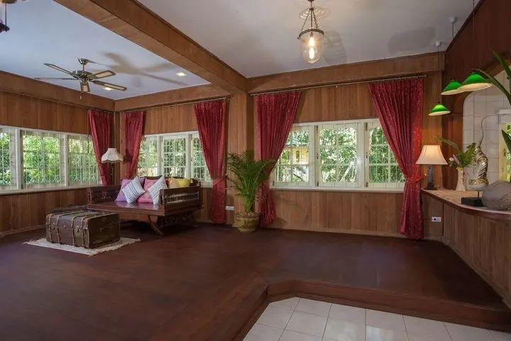 Самуи: Baan Khun Nang Colonial Residence