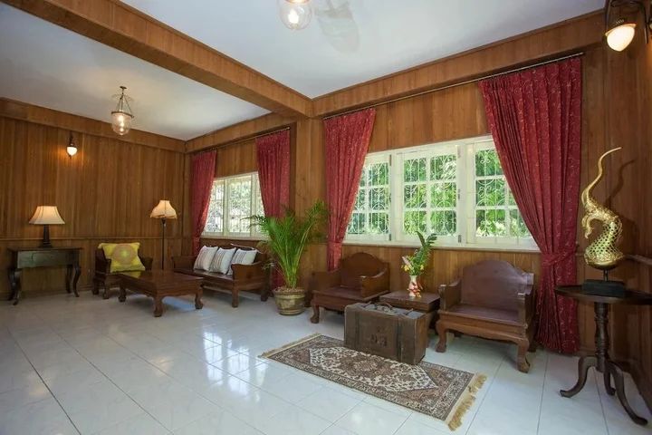 Самуи: Baan Khun Nang Colonial Residence