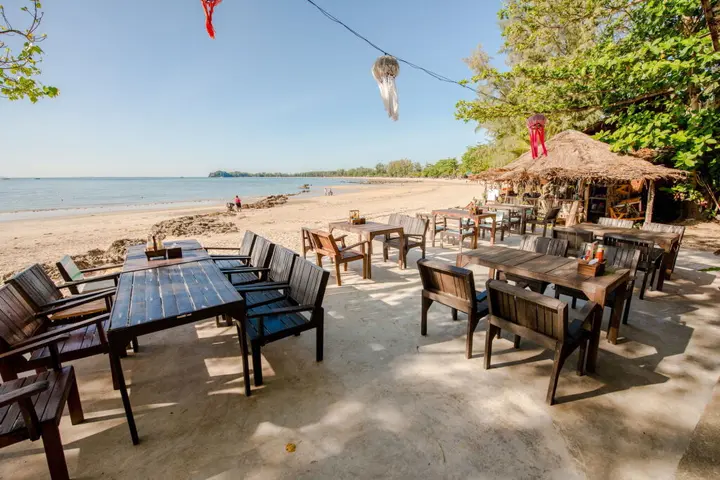 Ланта: Banana Beach Resort