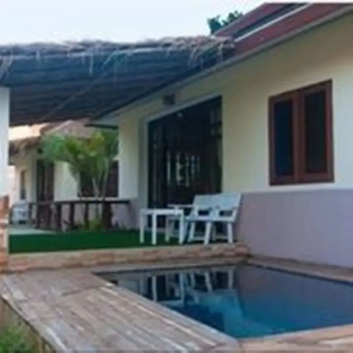 Ланта: Banana Beach Resort