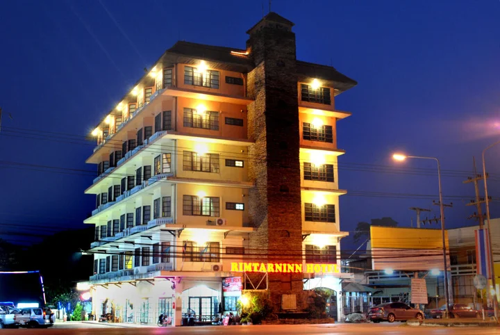Пак-Чонг: Rimtarninn Hotel