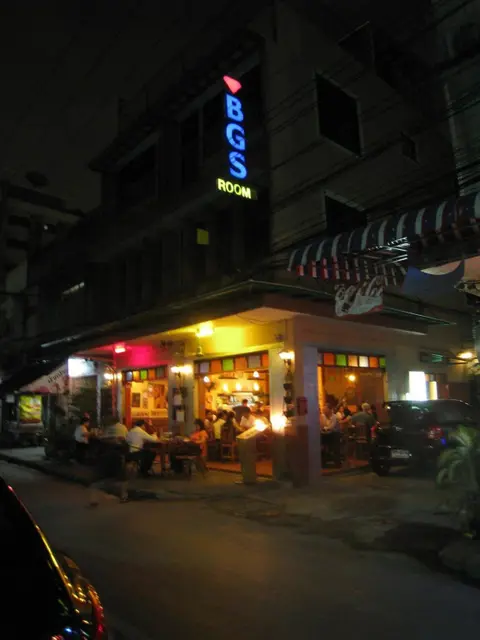 Бангкок: Baan Glang Soi