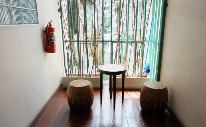 Бангкок: Baan Glang Soi