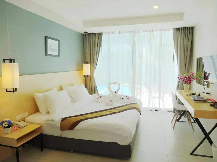 Пхукет: Good Day Phuket