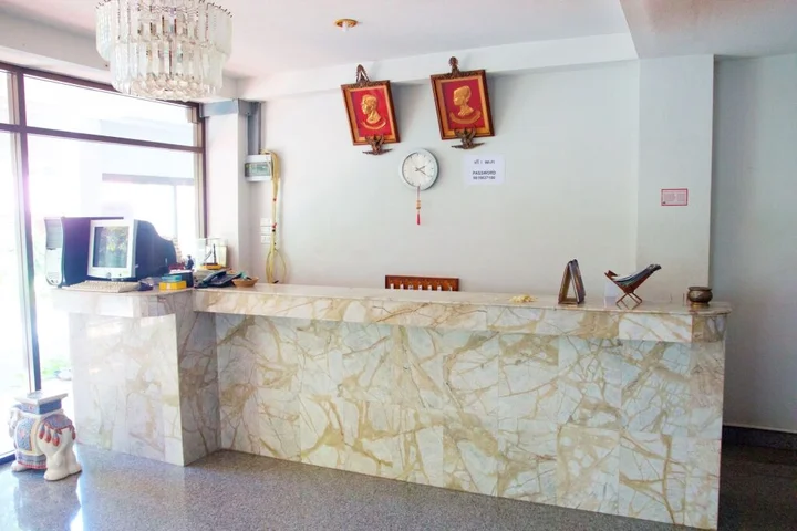 Ко Сичанг: Sichang Shine Khao Resort