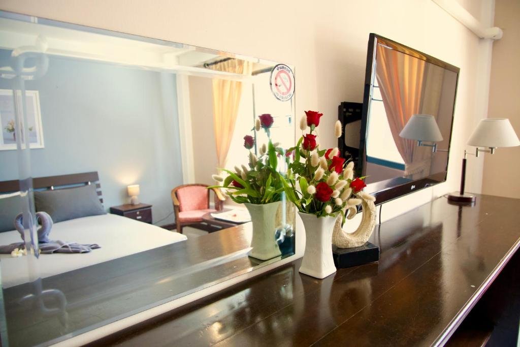 Чаам: Golden Guesthouse