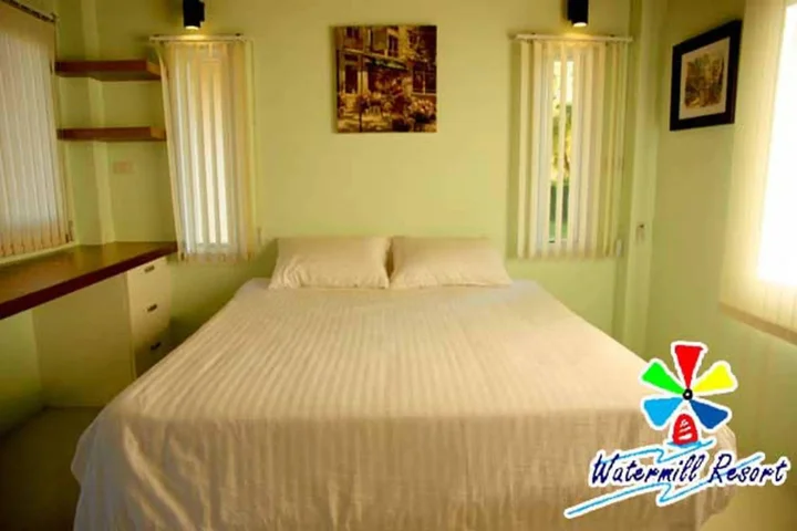 Кханонгпхра: Watermill Resort