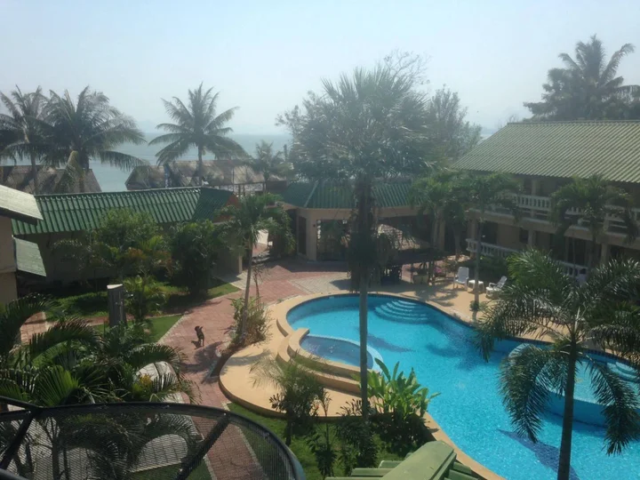 Пранбури : Eywa Beach Zone