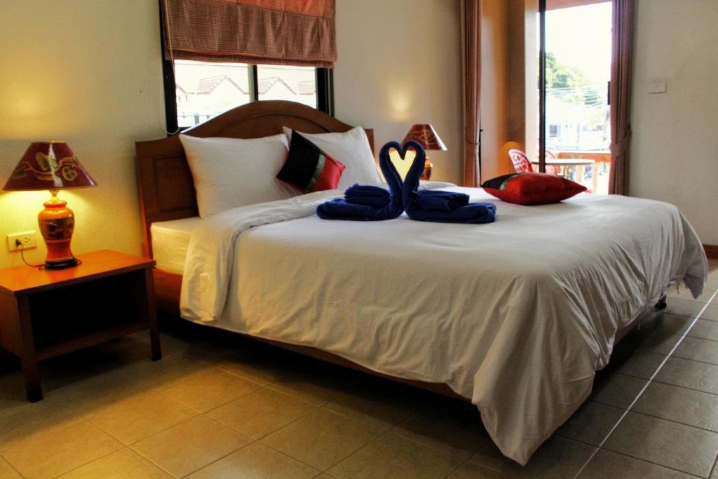 Муанг: Mala Hotel