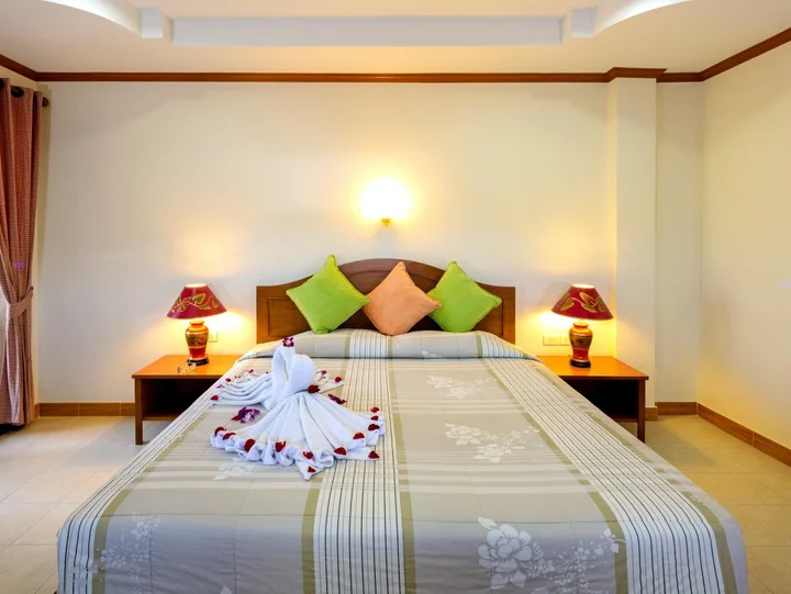 Муанг: Mala Hotel