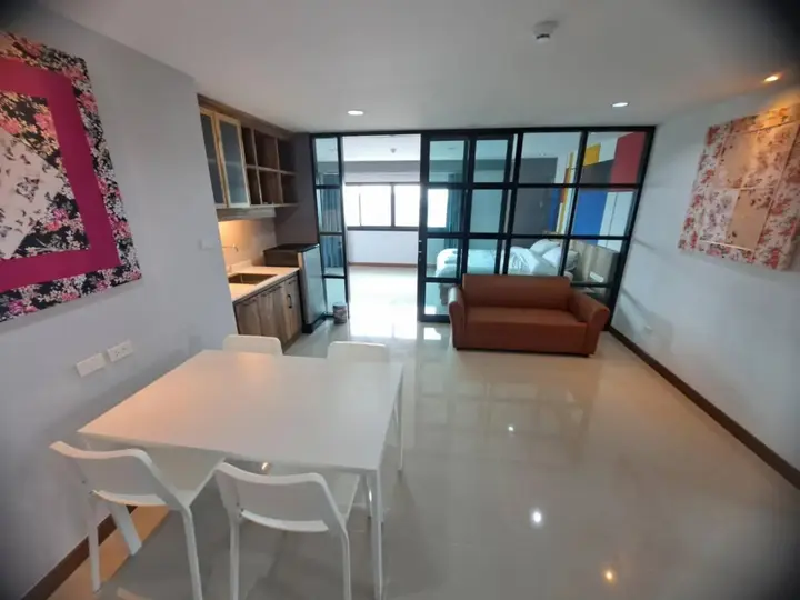 Чиангмай: Buri Hotel and Hostel