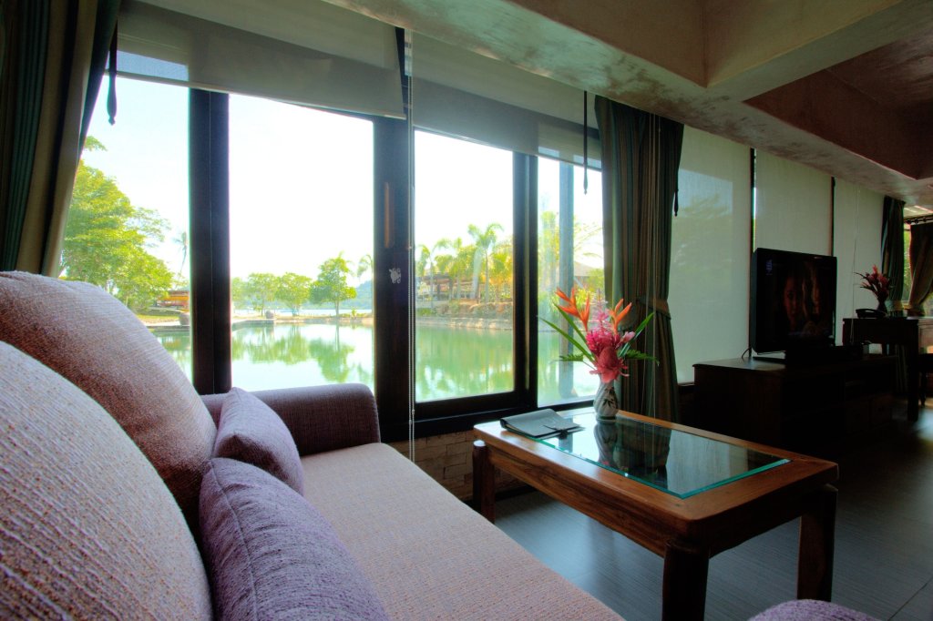 Ко Чанг: Parama Koh Chang