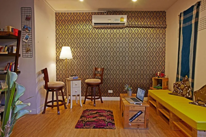Бангкок: WH Hostel