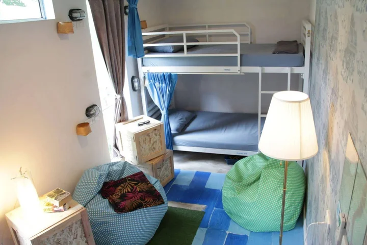 Бангкок: WH Hostel