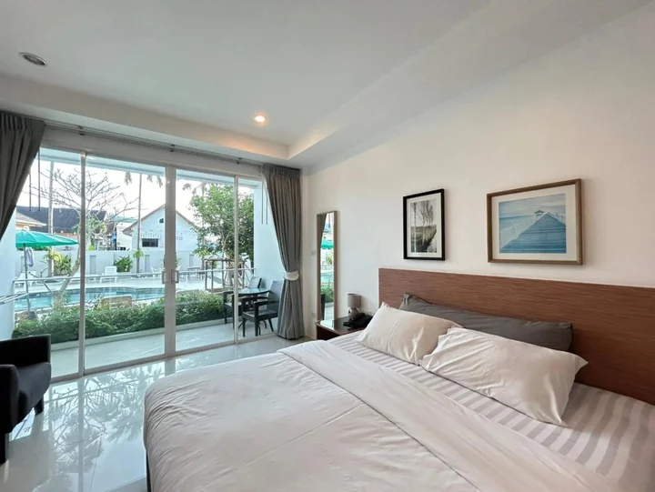 Камала Бич: Clear House Resort