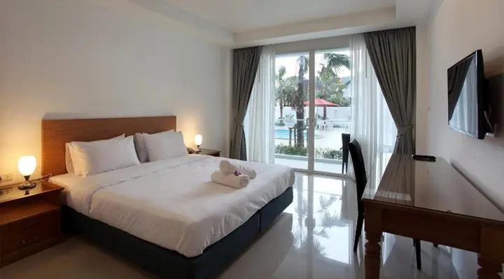 Камала Бич: Clear House Resort