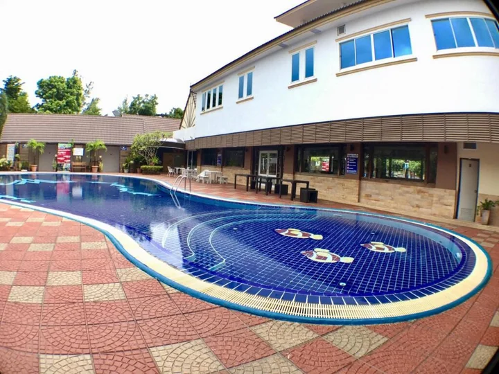 Чумпхэ: Major Grand Hotel