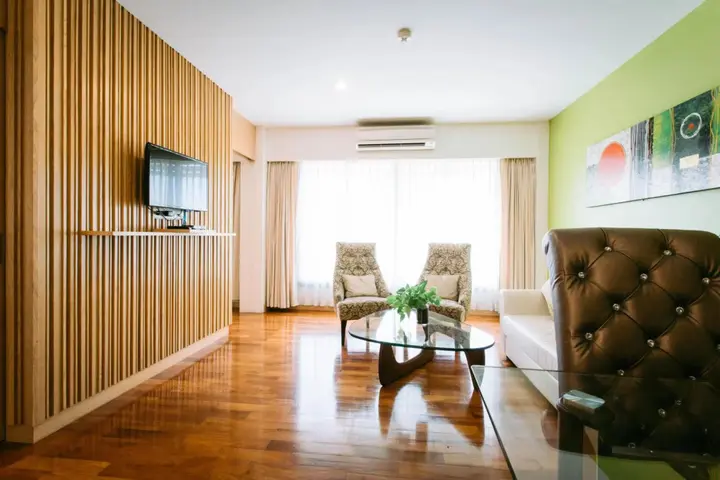 Бури Рам: Mamaison Hotel