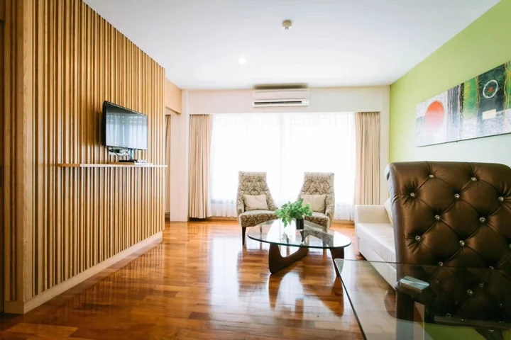 Бури Рам: Mamaison Hotel