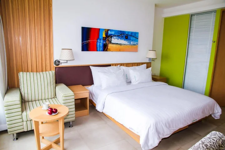 Бури Рам: Mamaison Hotel