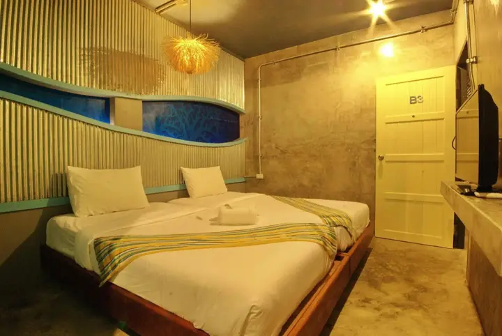 Као Лак: Seabox Khaolak Hostel