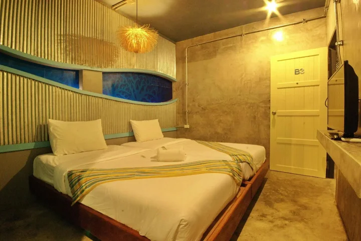 Као Лак: Seabox Khaolak Hostel