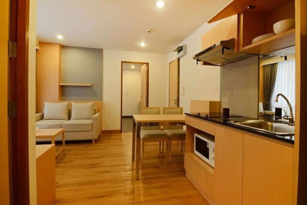 Бангкок: Residence One