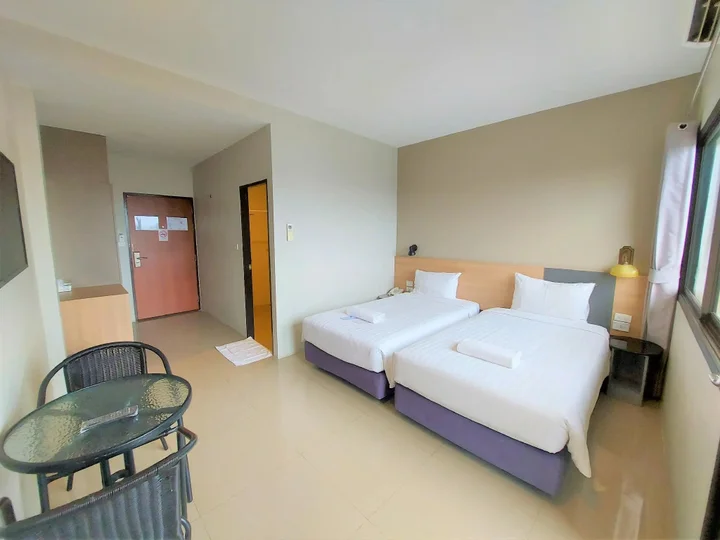 Прачуапкхирикхан: Prachuap Beach Hotel