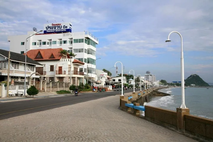 Прачуапкхирикхан: Prachuap Beach Hotel