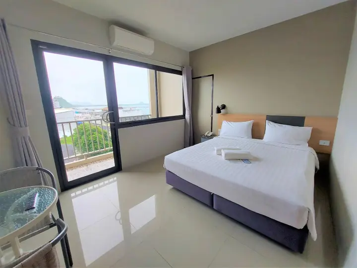 Прачуапкхирикхан: Prachuap Beach Hotel