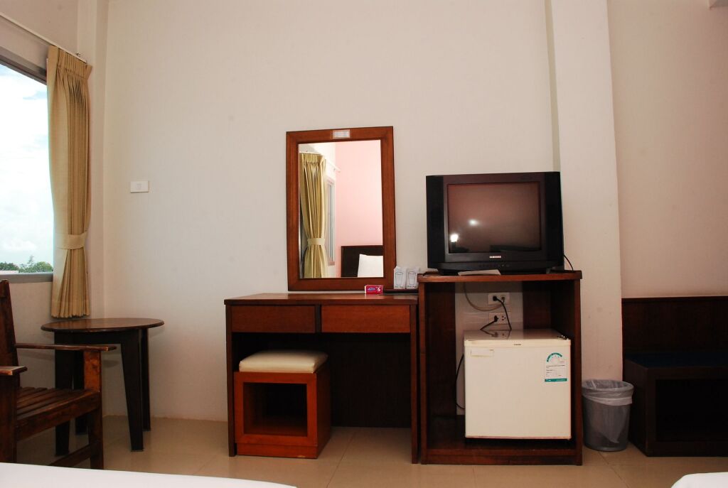 Прачуапкхирикхан: Prachuap Beach Hotel