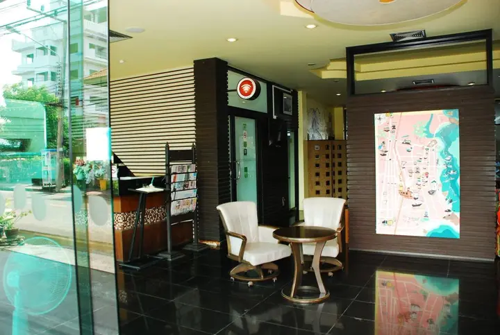 Прачуапкхирикхан: Prachuap Beach Hotel
