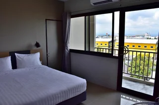 Прачуапкхирикхан: Prachuap Beach Hotel