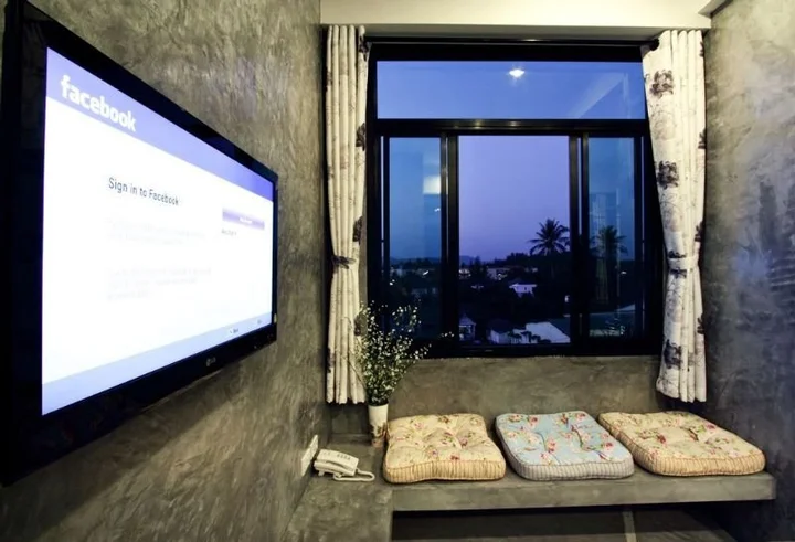 Тхаланг: Be My Guest Hip Hotel