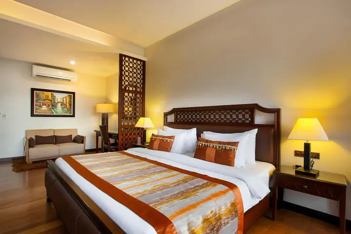 Столичный район Чантхабури: Rimnaam Klangchan Hotel