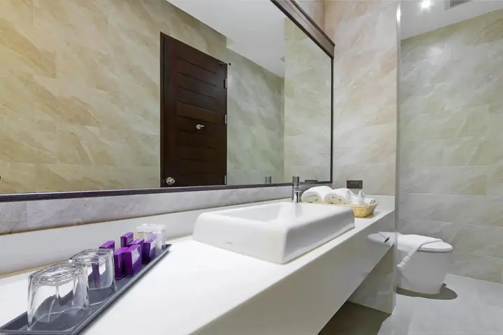Столичный район Чантхабури: Rimnaam Klangchan Hotel