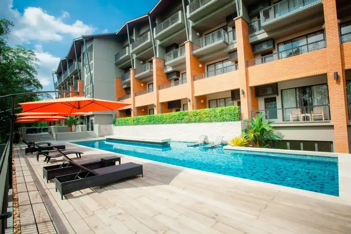 Столичный район Чантхабури: Rimnaam Klangchan Hotel