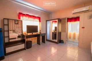 Нан: Rapeepong Hotel