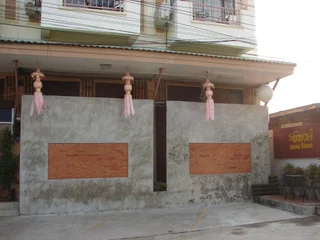 Нан: Rapeepong Hotel