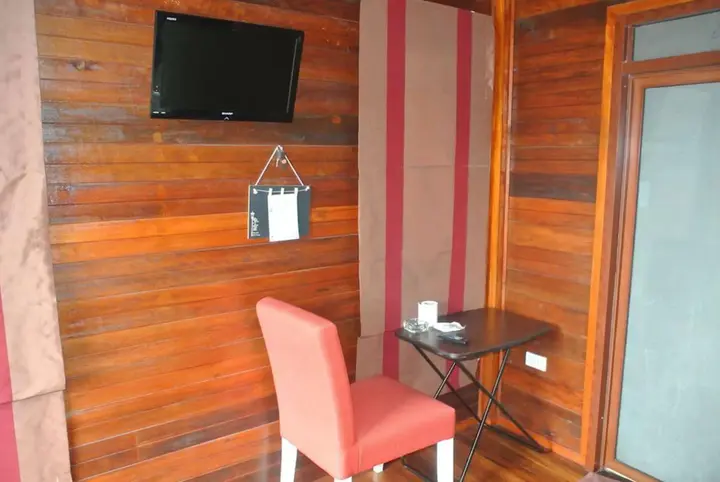 Сураттхани: Ruenthong Resort Surat Thani
