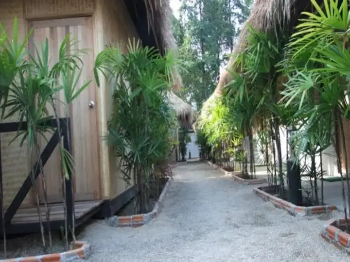 Краби: Thalane Home