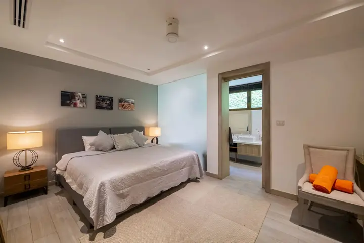 Тхаланг: Villa Baan Phu Prana